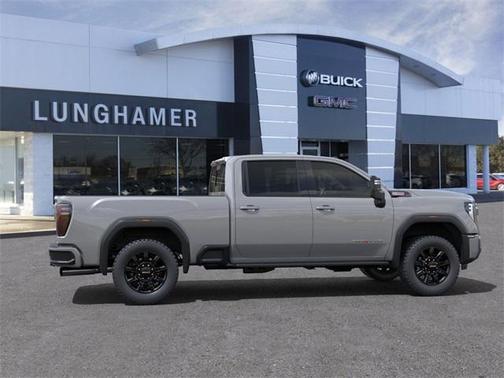 2025 GMC Sierra 2500 AT4