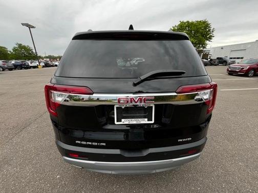 2022 GMC Acadia SLE