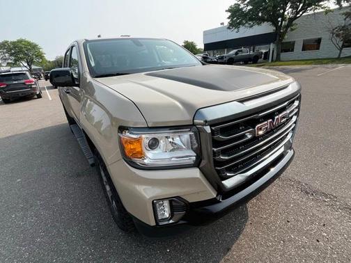 2025 GMC Canyon AT4