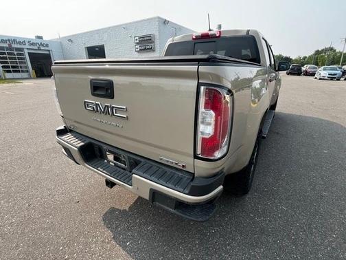 2025 GMC Canyon AT4