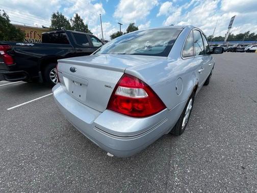 2005 Ford Five Hundred SEL