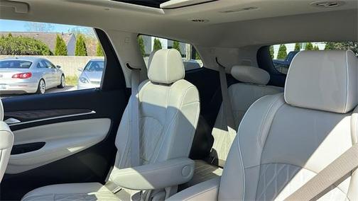 2022 Buick Enclave Avenir