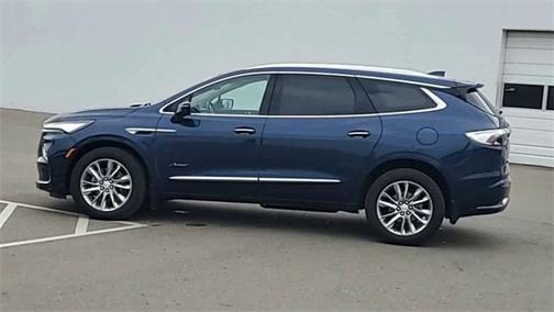 2022 Buick Enclave Avenir