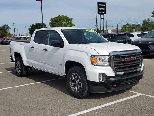 Summit White 2021 GMC Canyon AT4