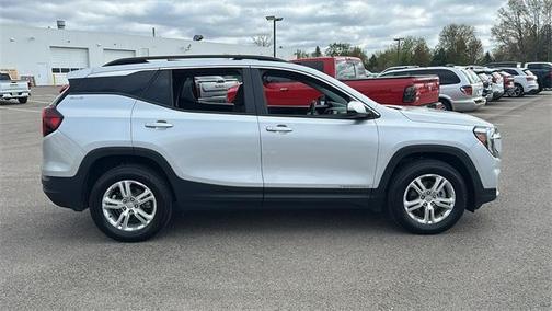 2022 GMC Terrain SLE