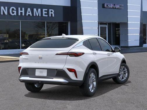Summit White 2026 Buick Envista Preferred FWD