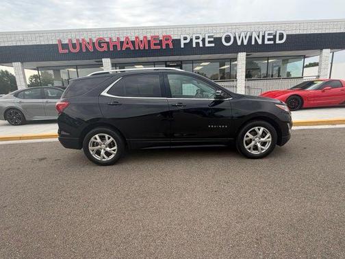 Mosaic Black Metallic 2019 Chevrolet Equinox 1LT