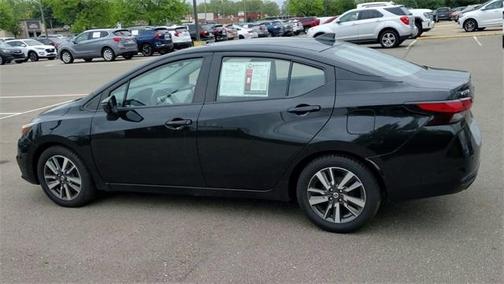 2021 Nissan Versa 1.6 SV
