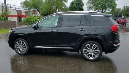 2024 GMC Terrain Denali