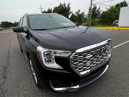 2024 GMC Terrain Denali