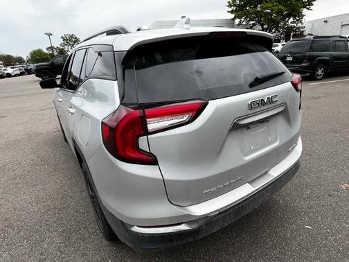 2022 GMC Terrain AT4
