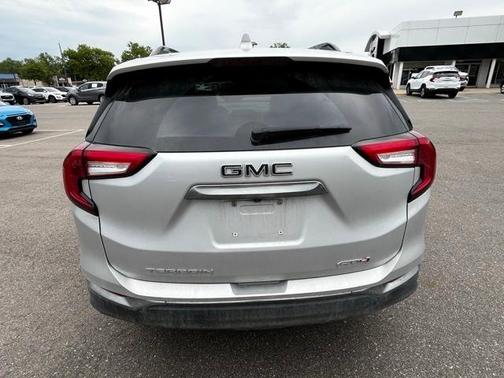 2022 GMC Terrain AT4