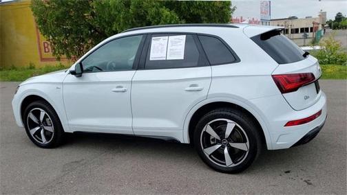2022 Audi Q5 45 S line quattro Premium