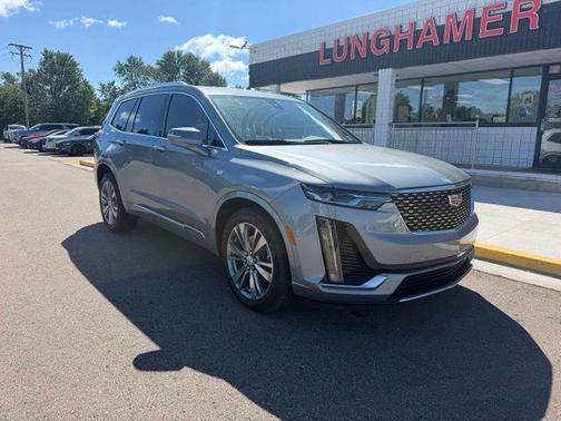 Argent Silver Metallic 2025 Cadillac XT6 Premium Luxury AWD