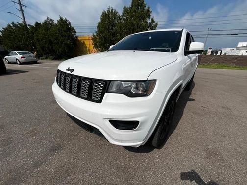2019 Jeep Grand Cherokee Altitude
