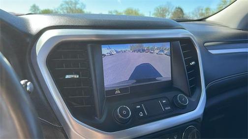 2022 GMC Acadia SLT