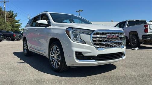 2023 GMC Terrain Denali