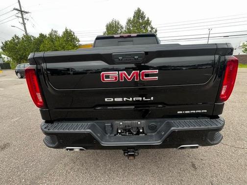 2023 GMC Sierra 2500 Denali