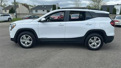 2022 GMC Terrain SLE