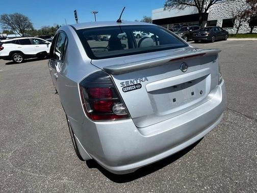 2010 Nissan Sentra 2.0 SR