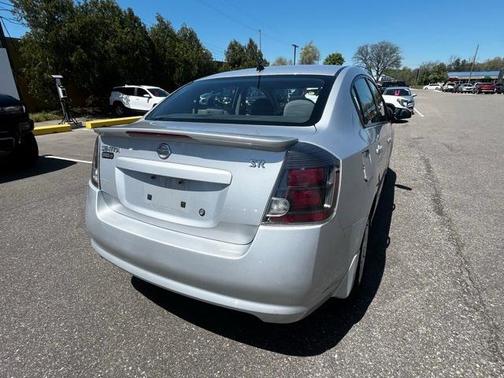 2010 Nissan Sentra 2.0 SR
