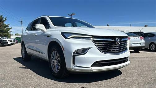 2022 Buick Enclave Essence