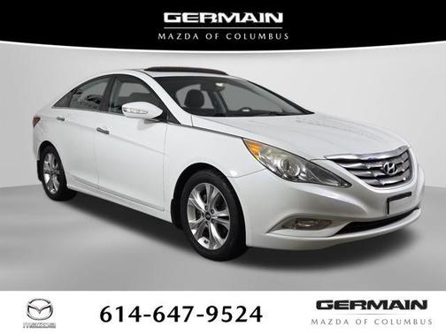 2011 Hyundai SONATA Limited