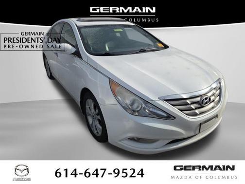 2011 Hyundai SONATA Limited