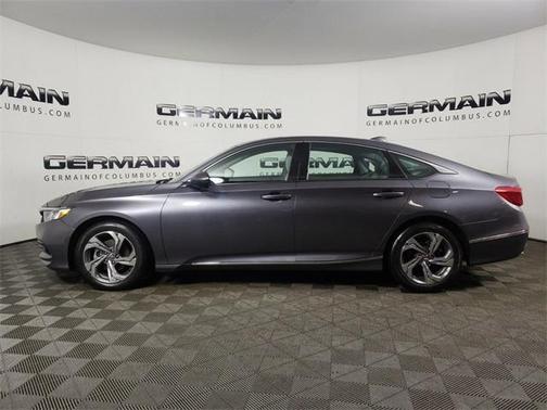 Photo 3 of 32 of 2018 Honda Accord EX