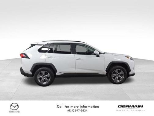 2022 Toyota RAV4 Hybrid XLE