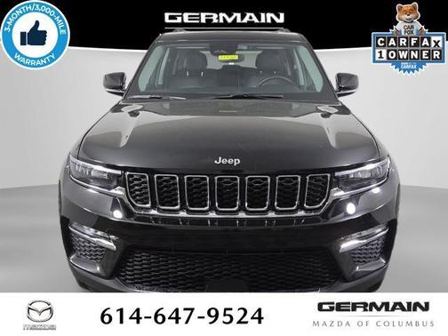 Diamond Black Crystal Pearlcoat 2024 Jeep Grand Cherokee Limited