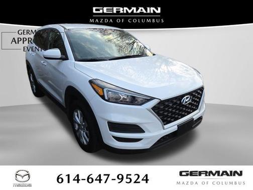 Dazzling White 2019 Hyundai TUCSON SE