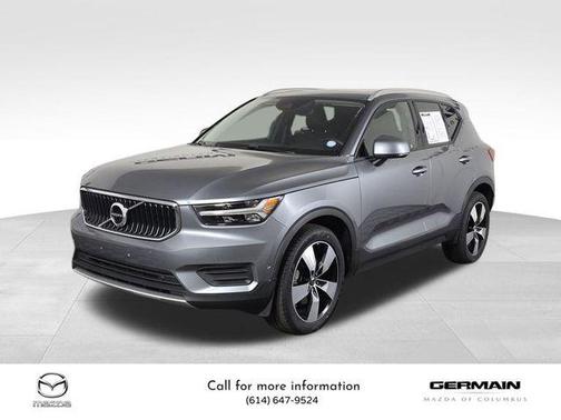 2019 Volvo XC40 T5 Momentum