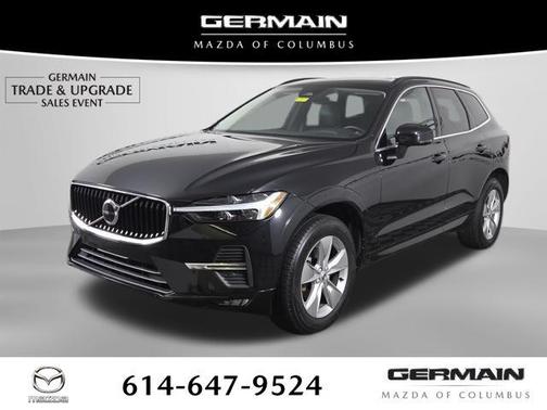Onyx Black Metallic 2022 Volvo XC60 B5 Momentum