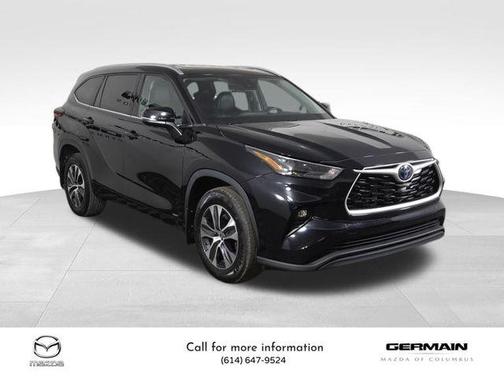 2022 Toyota Highlander Hybrid XLE