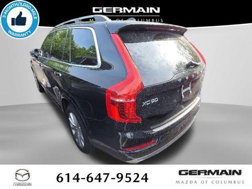 Onyx Black Metallic 2017 Volvo XC90 T6 Momentum