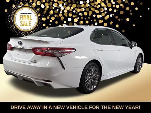 2019 Toyota Camry Hybrid SE