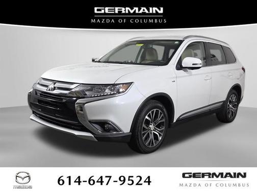 Diamond White Pearl 2018 Mitsubishi Outlander GT
