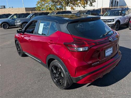 2023 Nissan Kicks SR