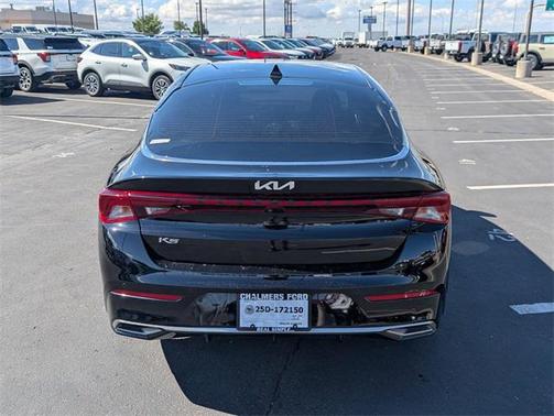 2022 Kia K5 EX