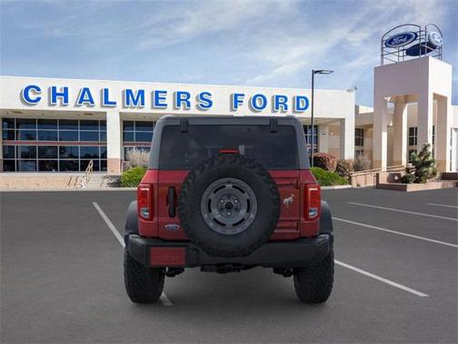 2025 Ford Bronco Base