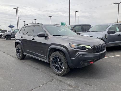 2020 Jeep Cherokee Trailhawk