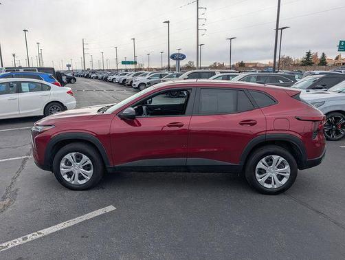 2025 Chevrolet Trax LS