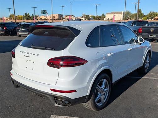 2017 Porsche Cayenne Platinum Edition