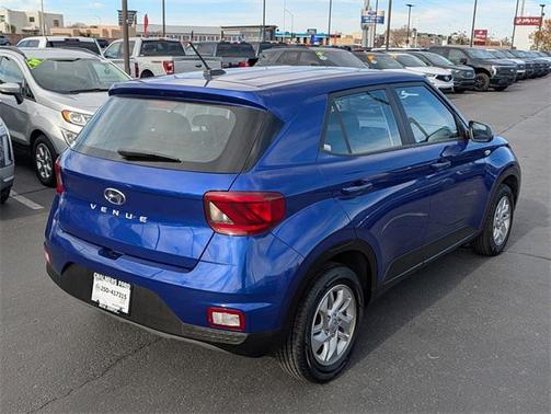 2024 Hyundai VENUE SE