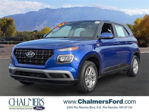 2024 Hyundai VENUE SE