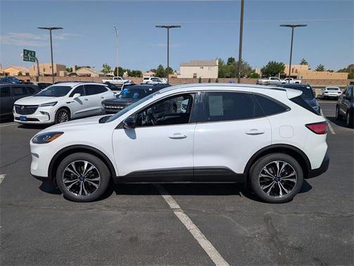 2021 Ford Escape SE