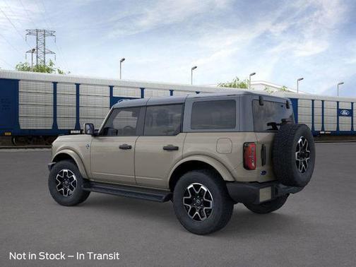 Desert Sand 2026 Ford Bronco Outer Banks
