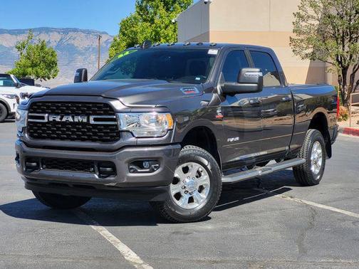 Granite Crystal Metallic Clearcoat 2024 RAM 3500 Big Horn Crew Cab 4x4 6'4' Box