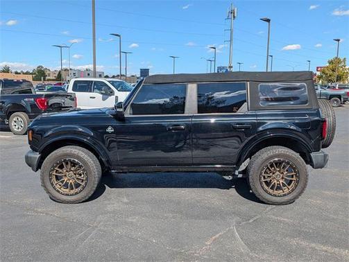 2022 Ford Bronco Outer Banks